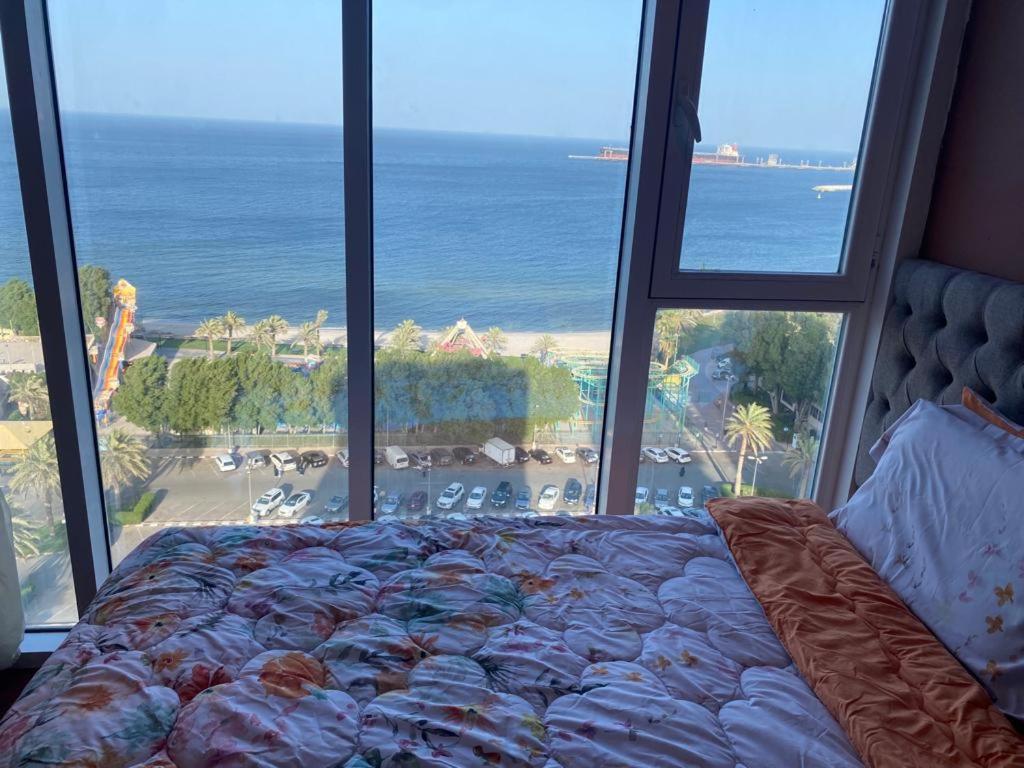 Gulf Blue Waves أمواج الخليج الزرقاء Hotel Кувейт Екстериор снимка